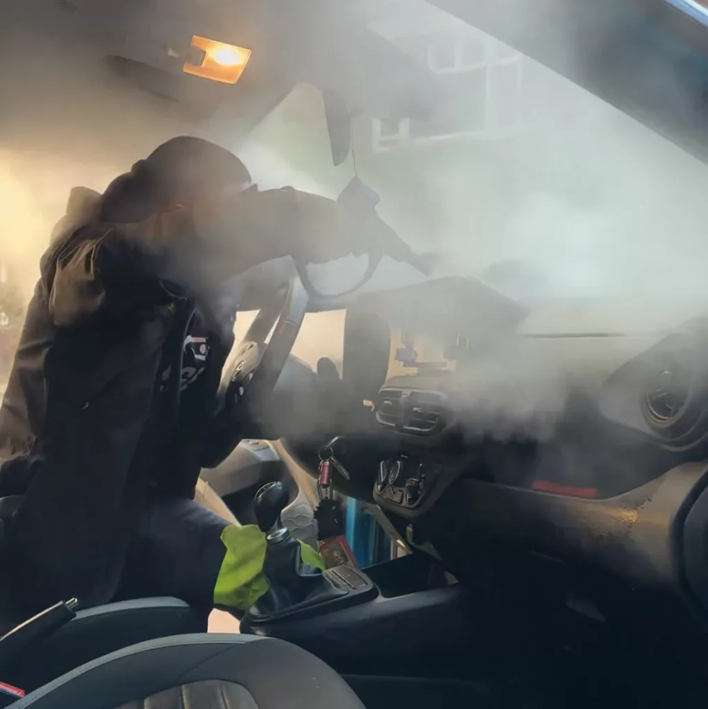 Interieur reinigen auto