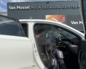 Rooklucht reinigen process op locatie Utrecht